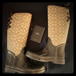 NWT COACH RAIN BOOTS - SIZE 9